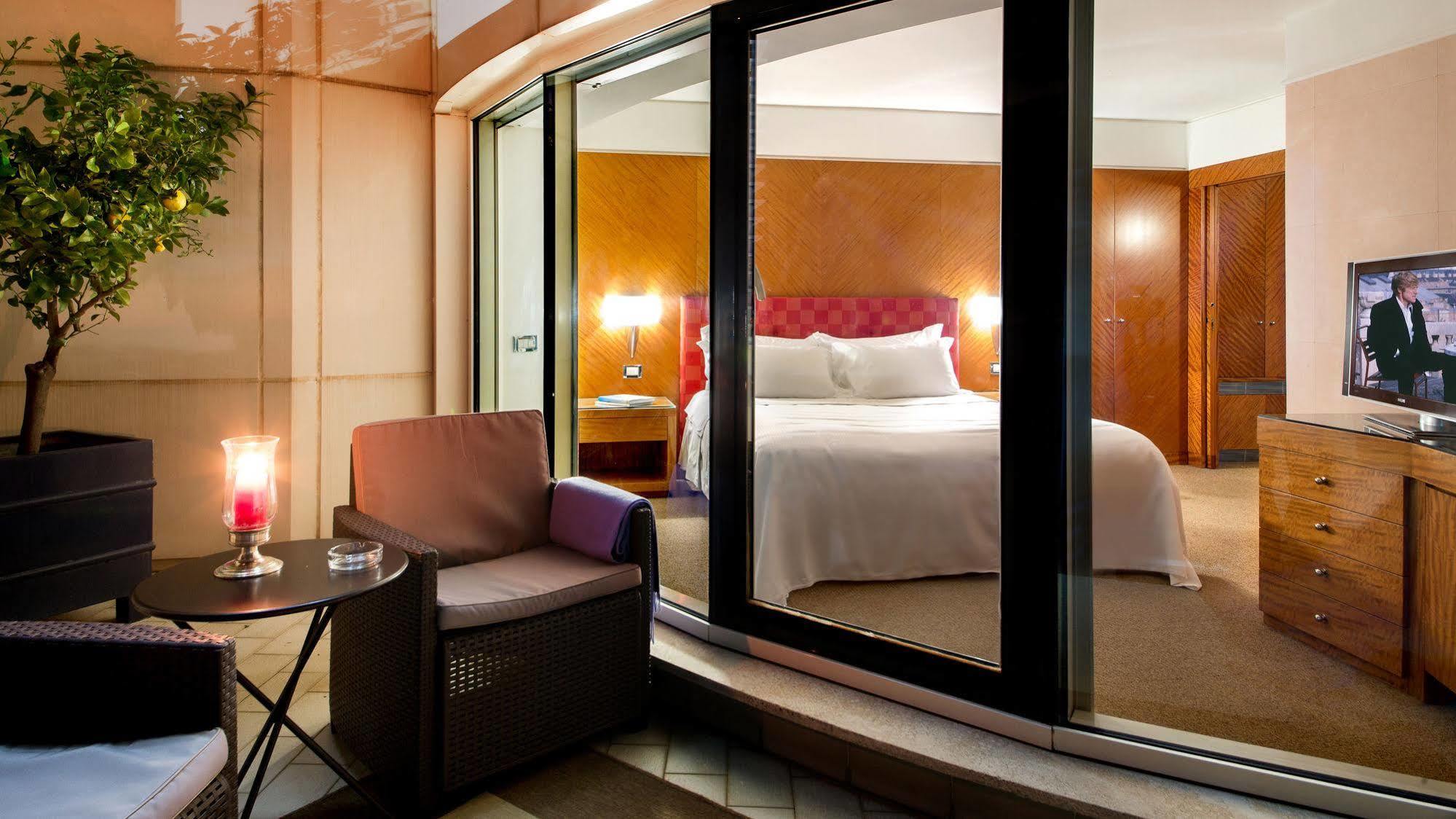 Enea Hotel Aprilia Esterno foto