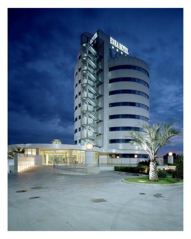 Enea Hotel Aprilia Esterno foto
